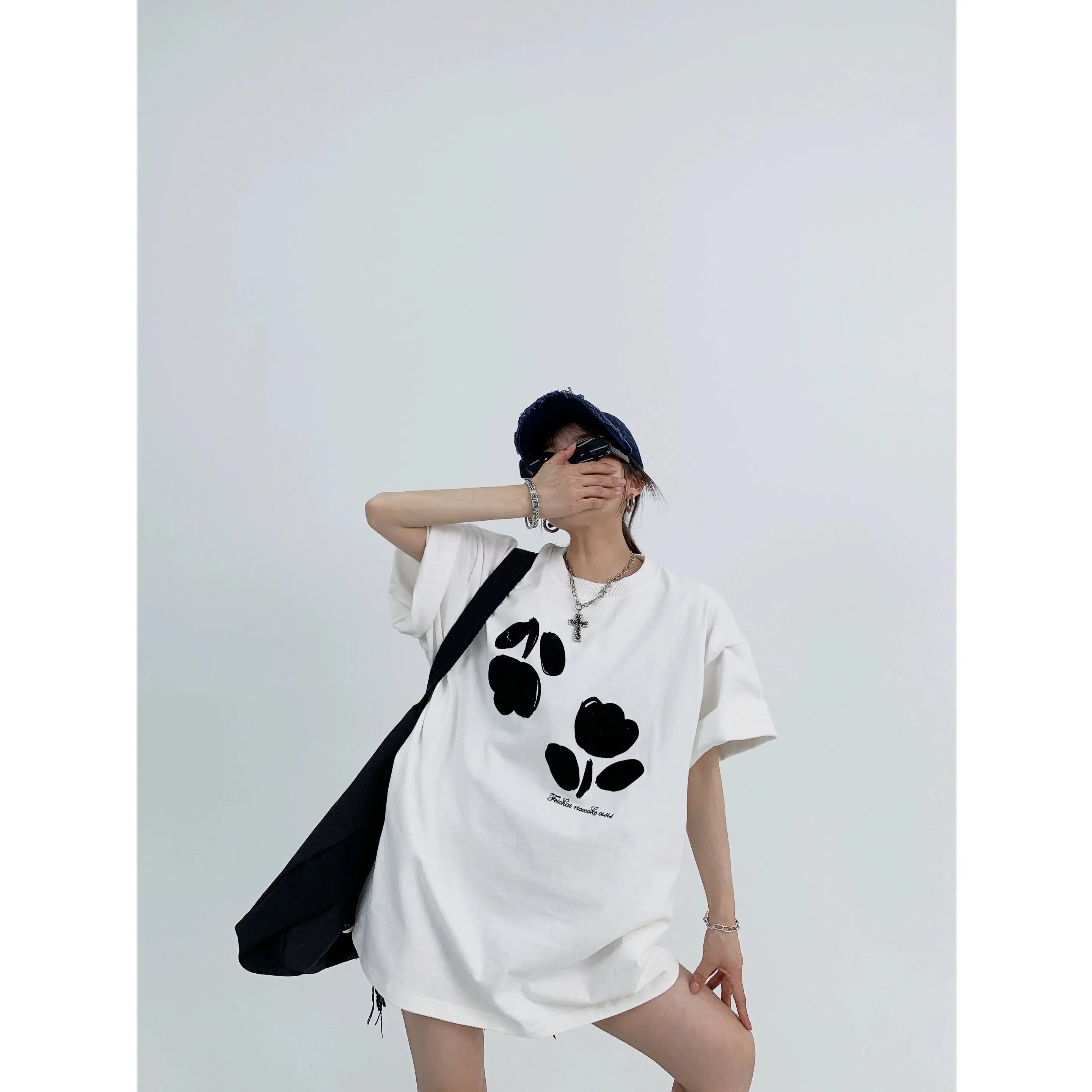 Floral Design Oversized Graphic T-Shirt