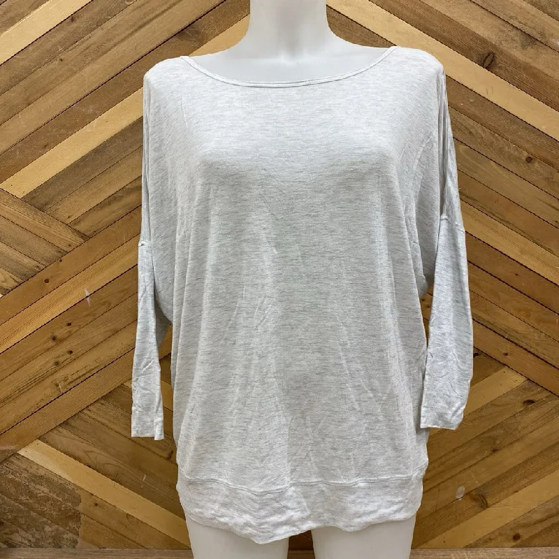 Lole - Women's L/S Shirt - MSRP $69: White-women-LG