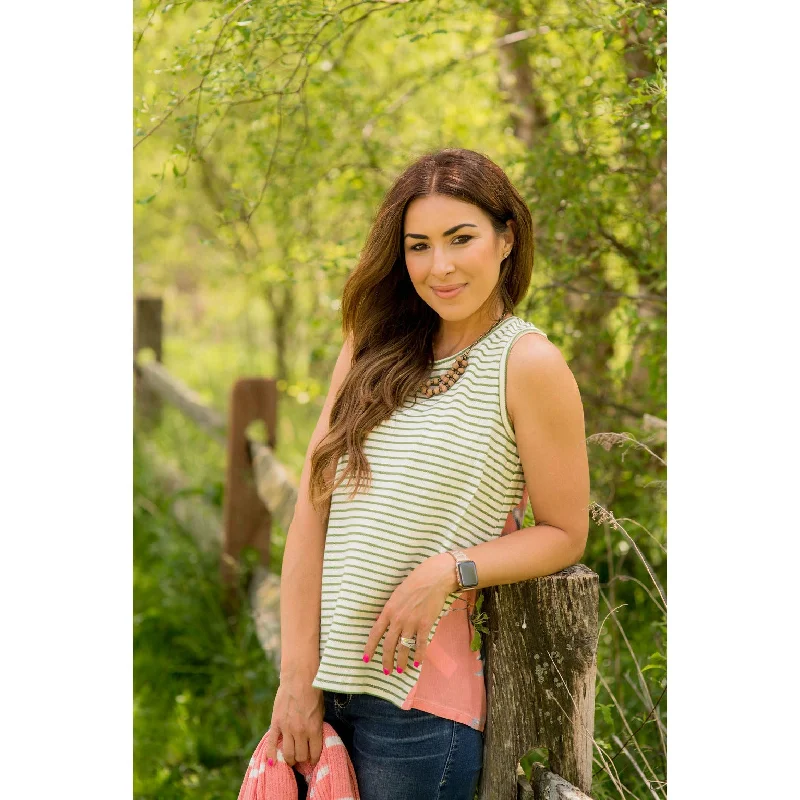 Peach Back Floral Tank